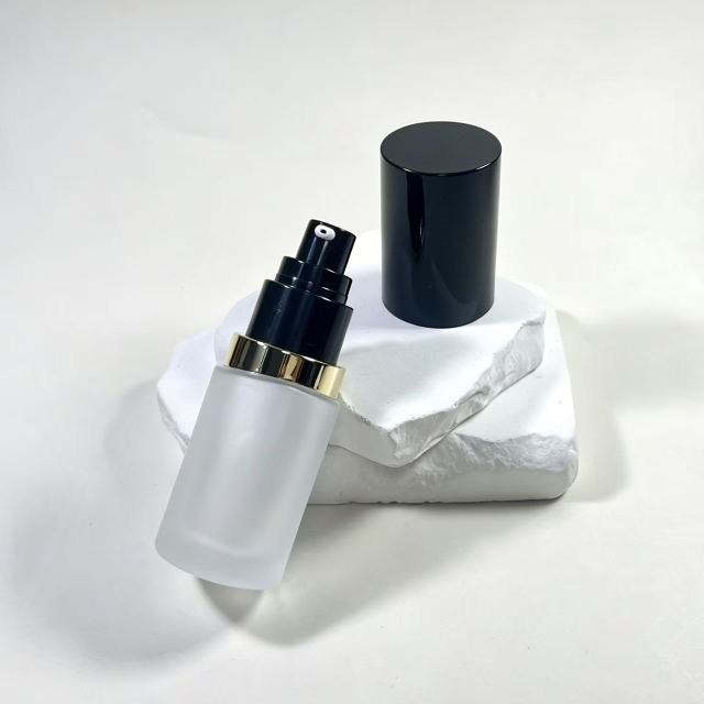 FOUNDATION BOTTLE