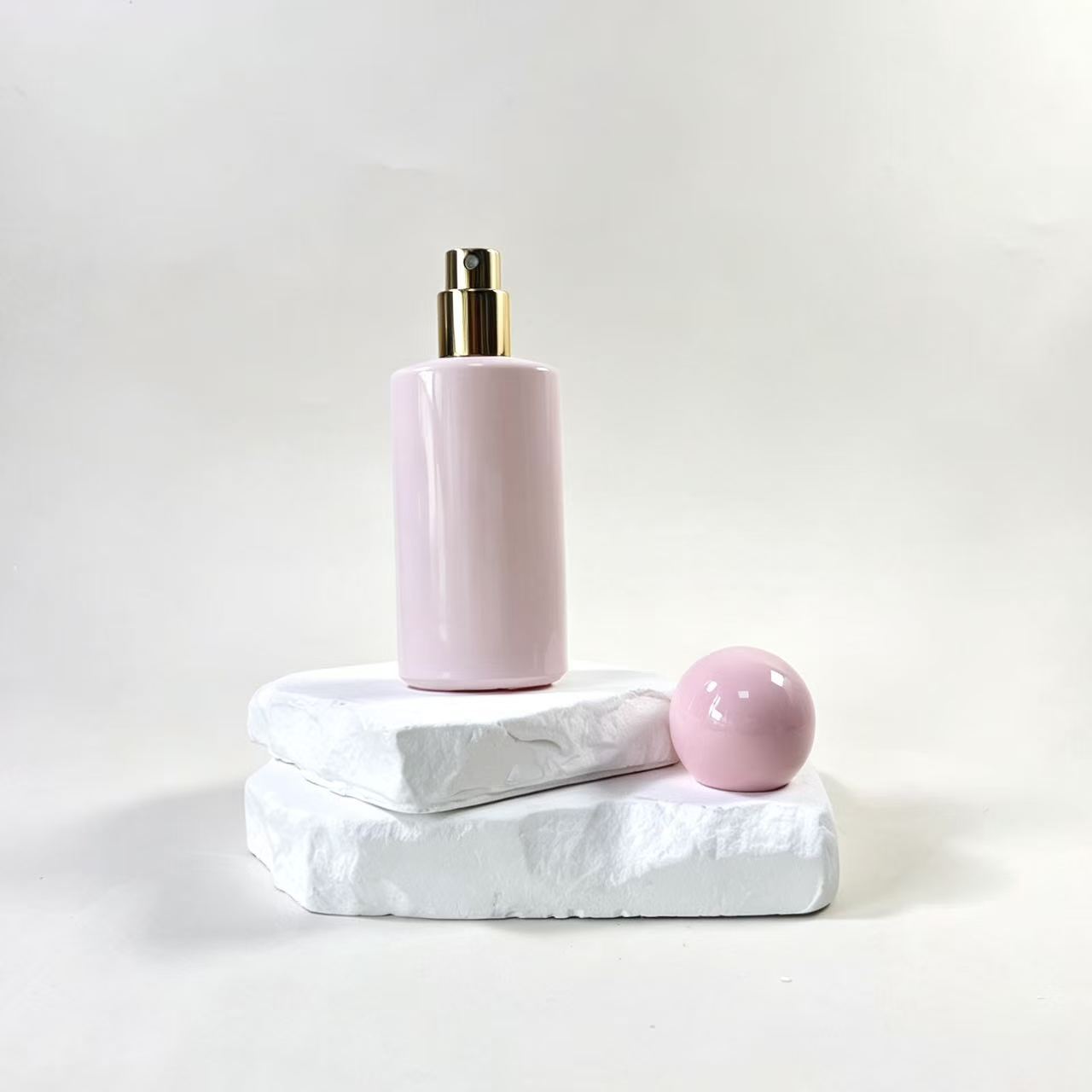 PERFUME BOTTLE