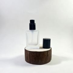 FOUNDATION BOTTLE