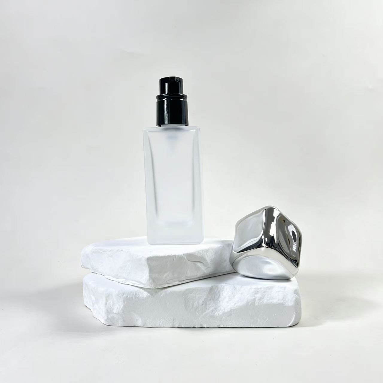 FOUNDATION BOTTLE