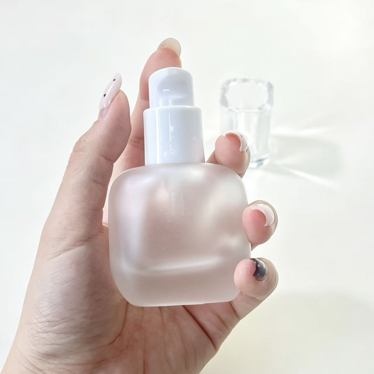 FOUNDATION BOTTLE