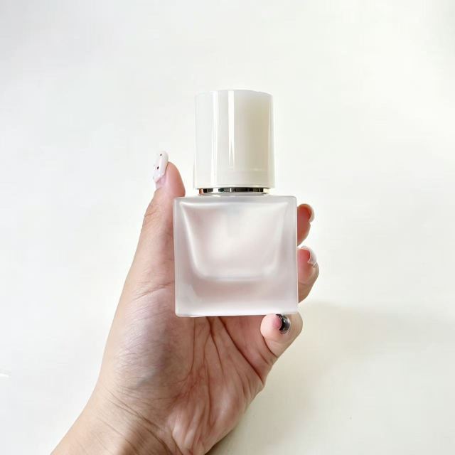 FOUNDATION BOTTLE