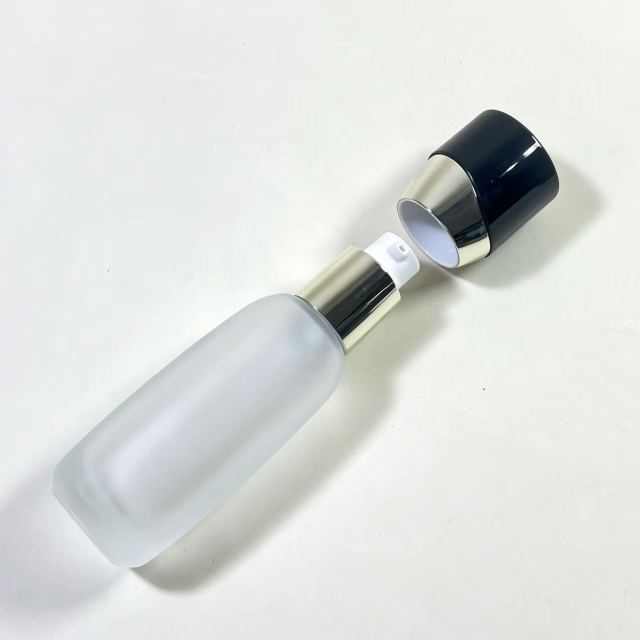 FOUNDATION BOTTLE