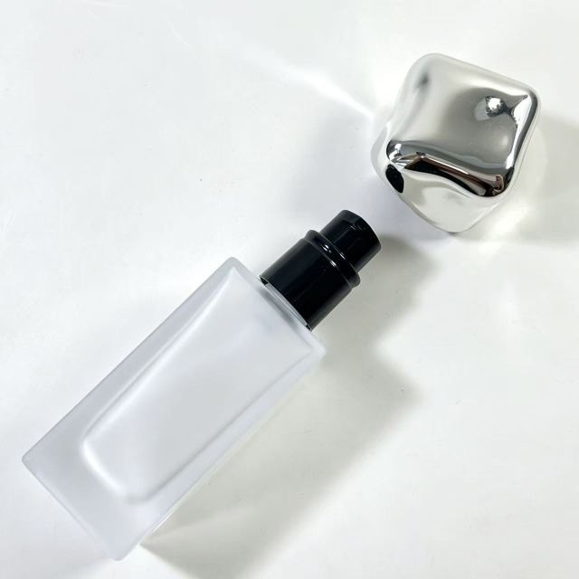 FOUNDATION BOTTLE