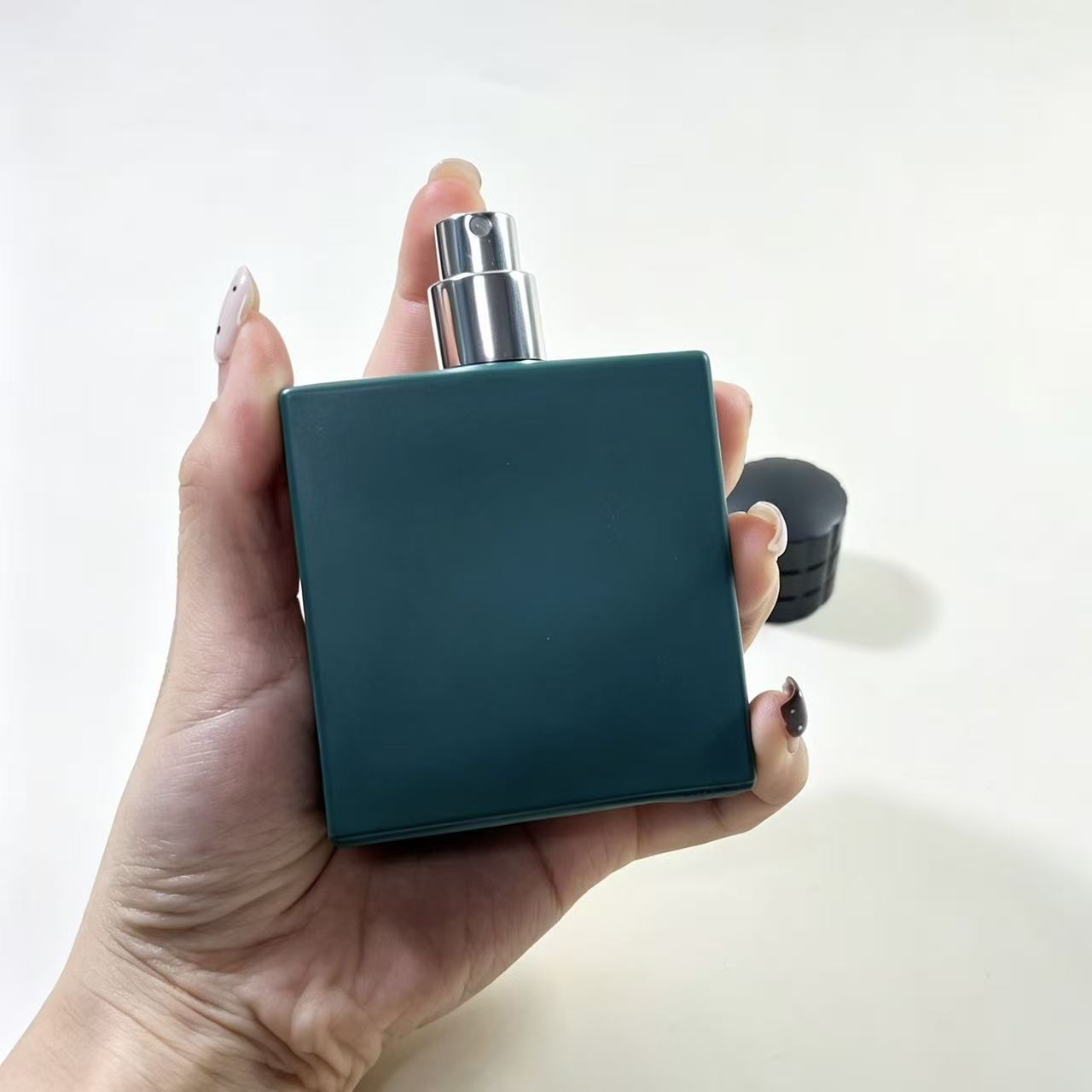 PERFUME BOTTLE