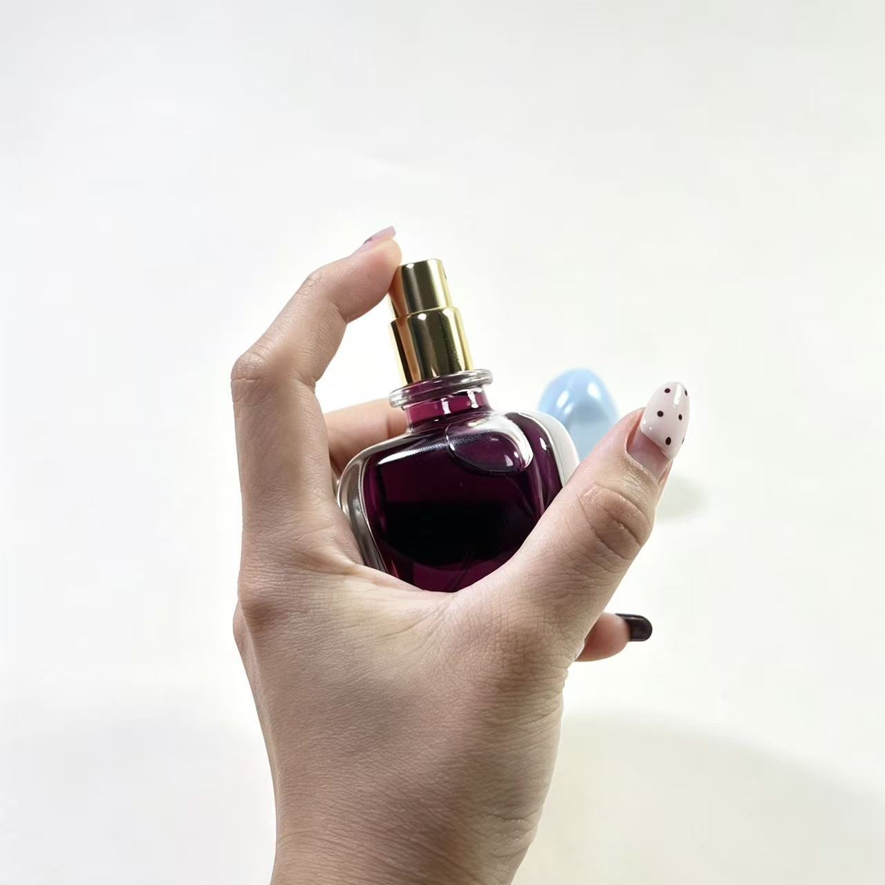 PERFUME BOTTLE
