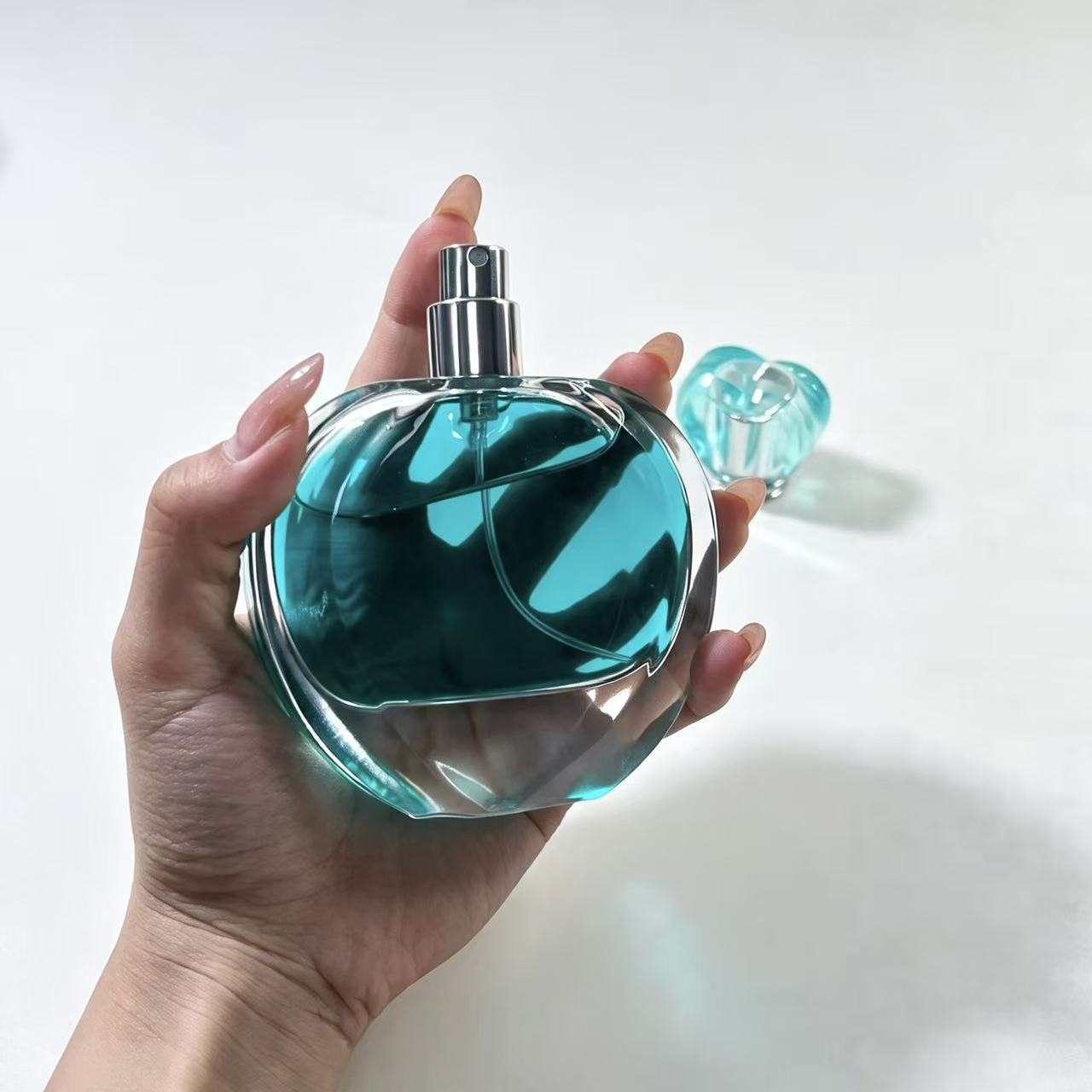 PERFUME BOTTLE