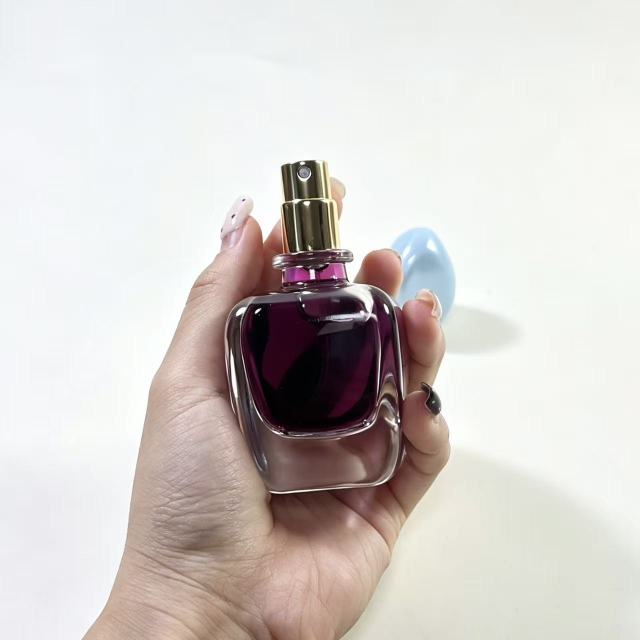 PERFUME BOTTLE