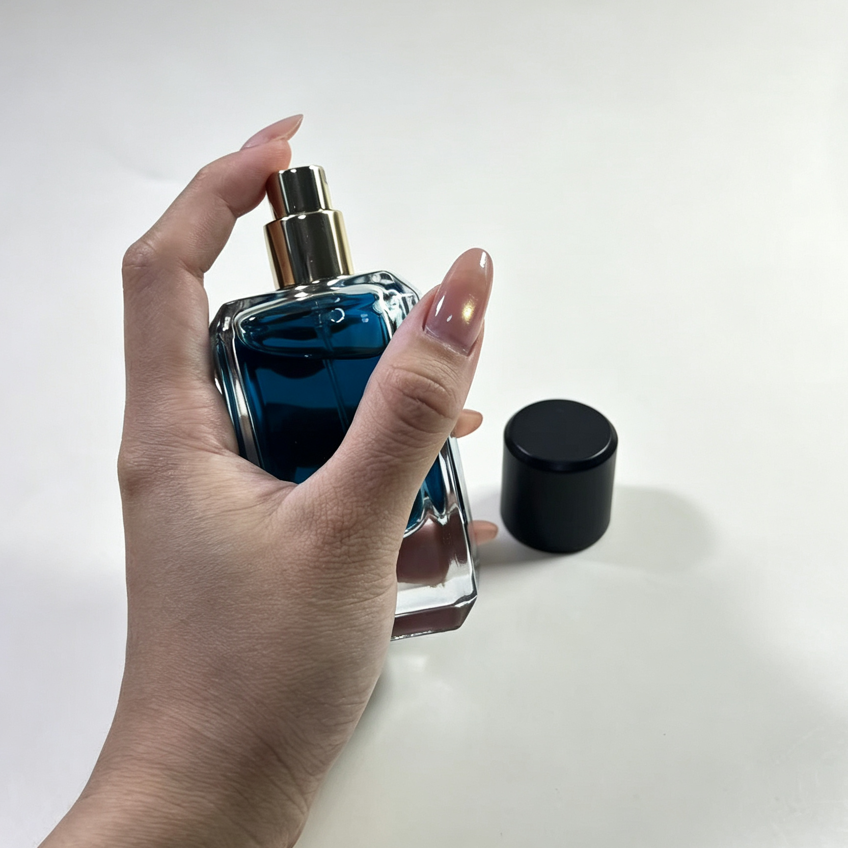 PERFUME BOTTLE