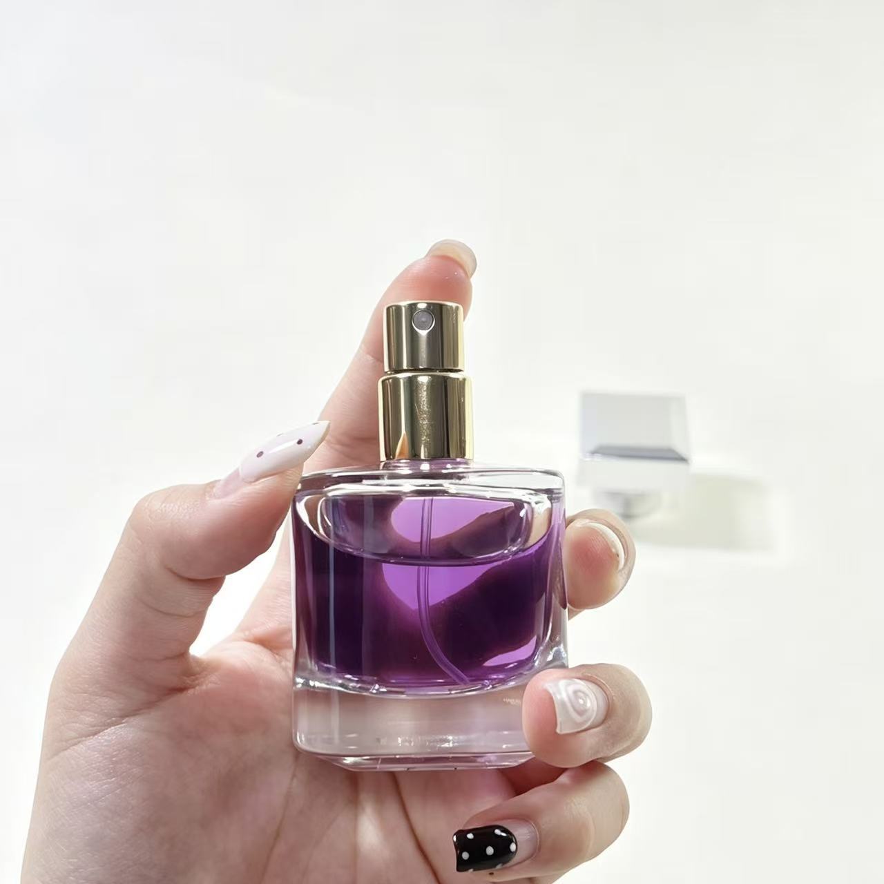 PERFUME BOTTLE