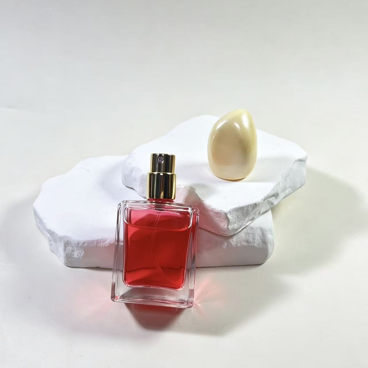 PERFUME BOTTLE