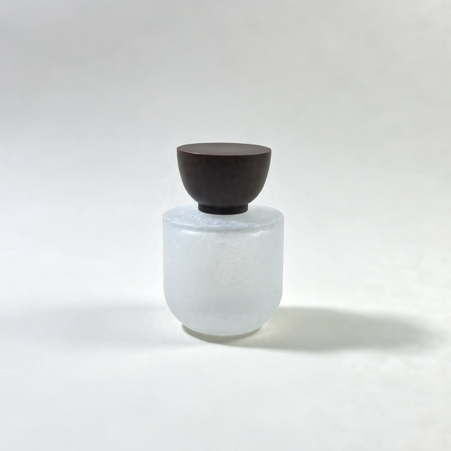 PERFUME BOTTLE