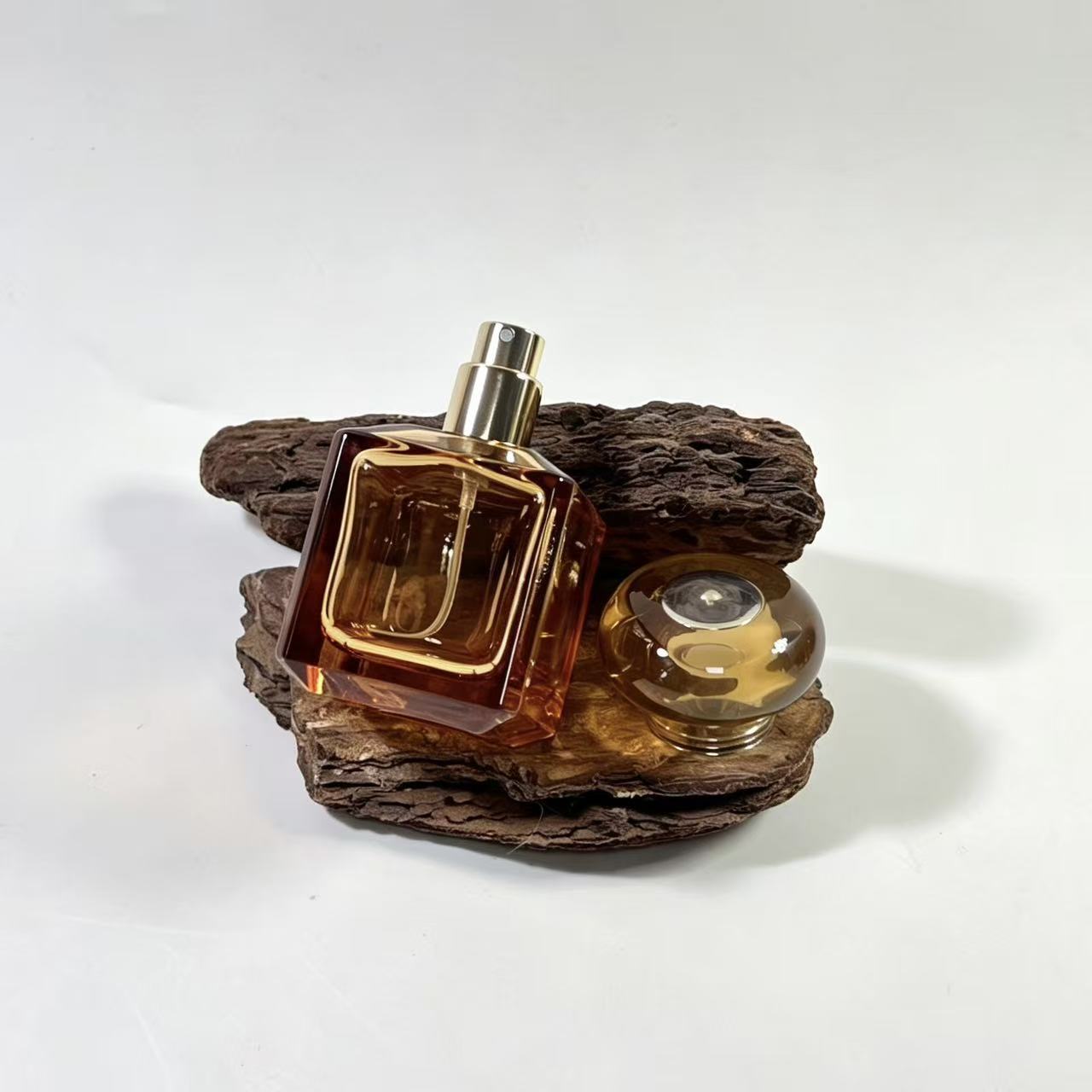 PERFUME BOTTLE