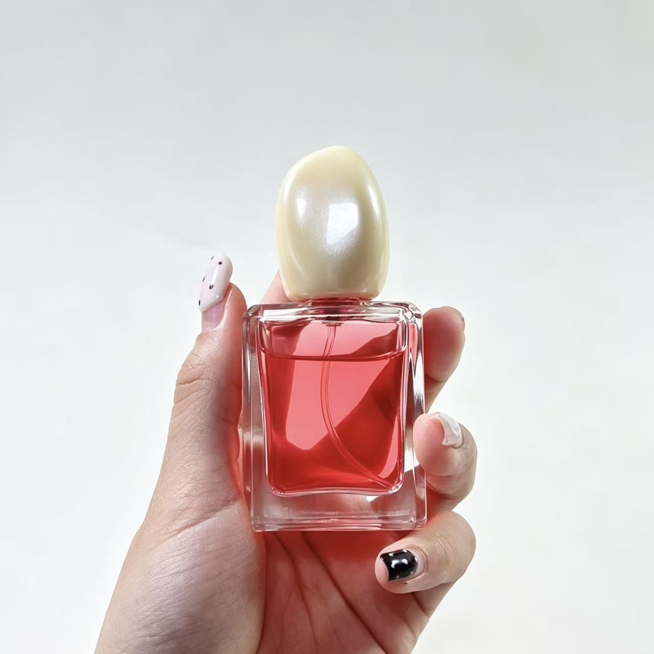PERFUME BOTTLE