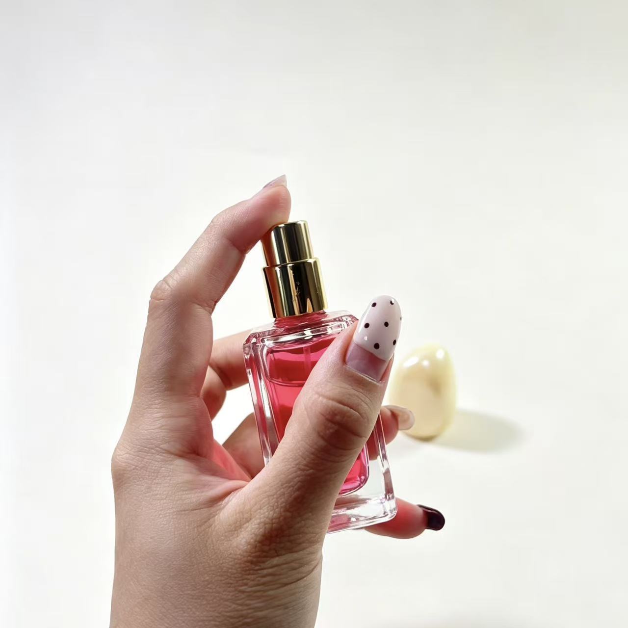 PERFUME BOTTLE