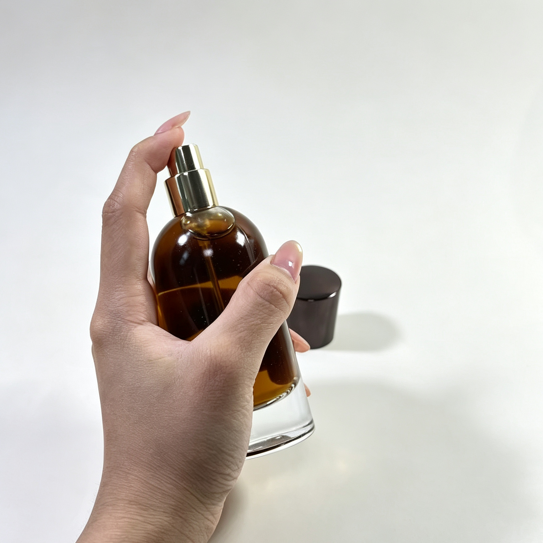 PERFUME BOTTLE