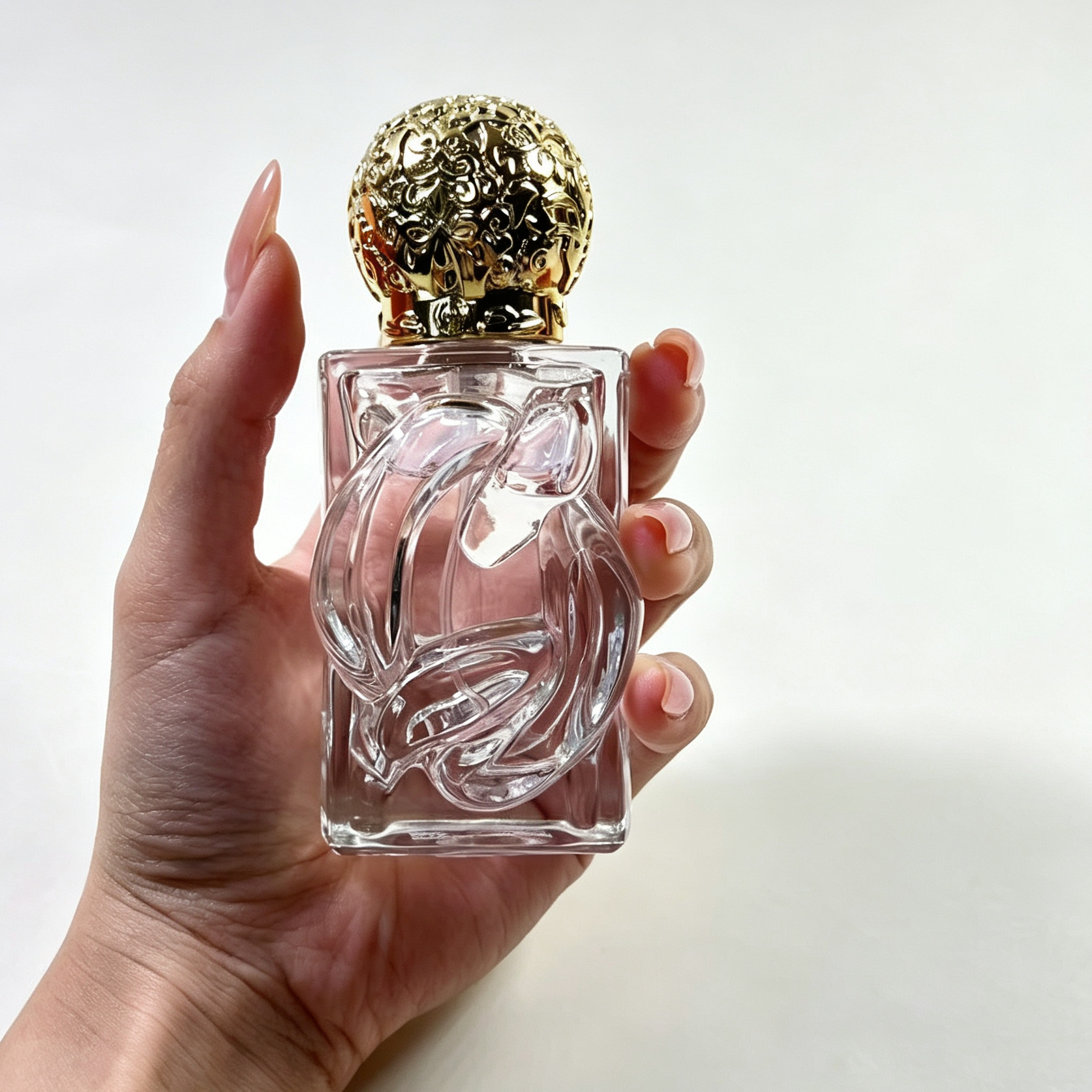 PERFUME BOTTLE