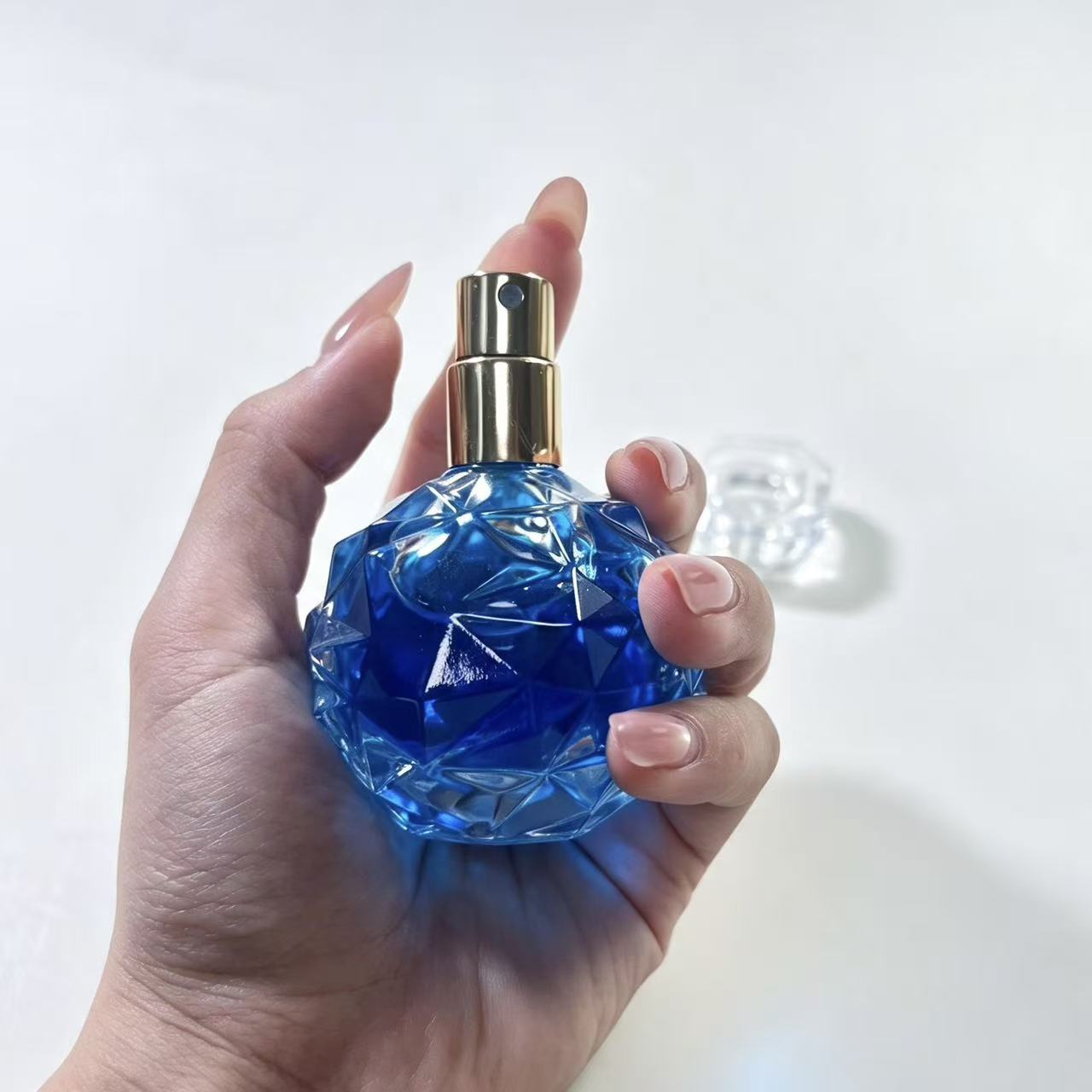 PERFUME BOTTLE