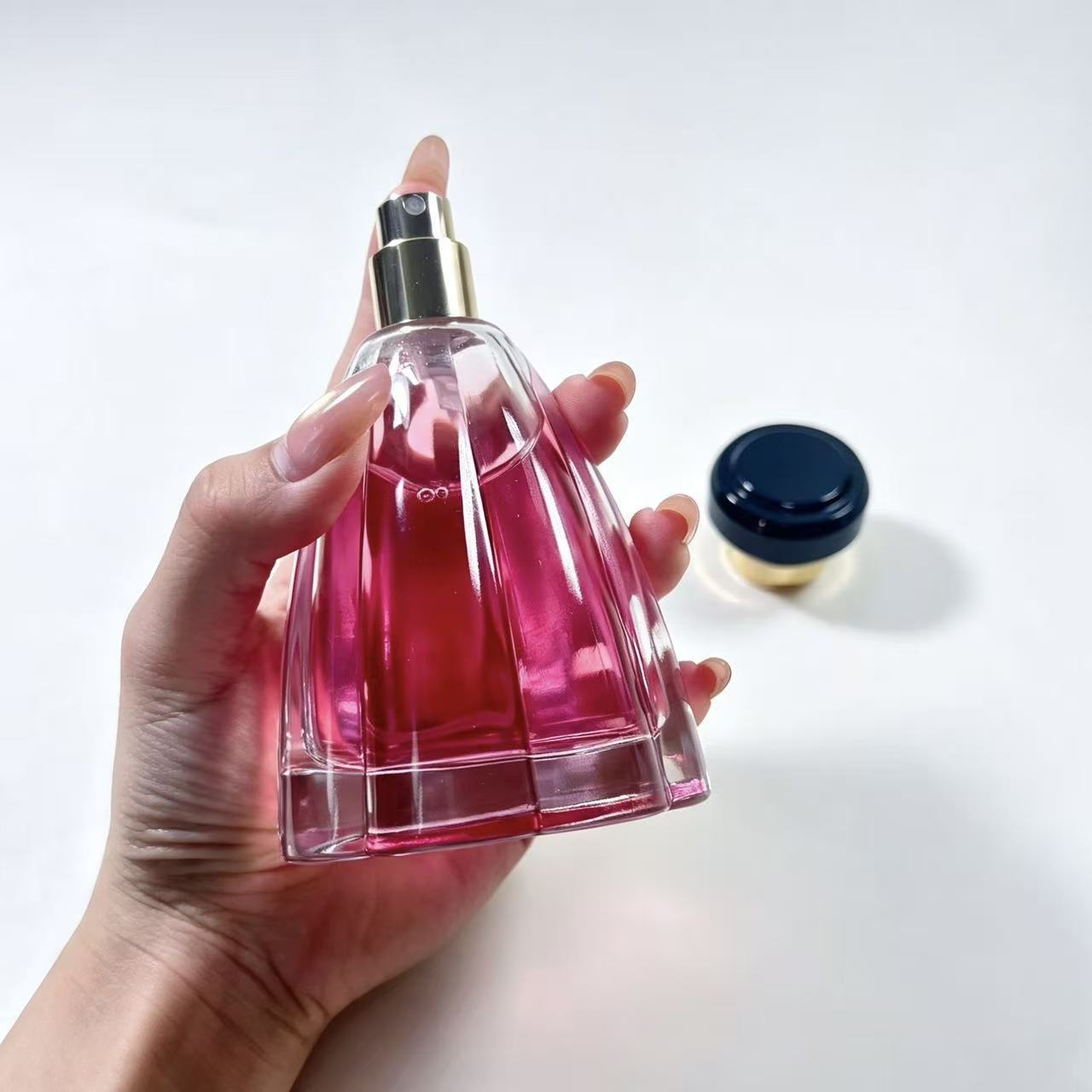 PERFUME BOTTLE