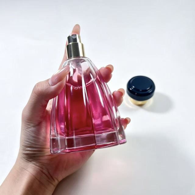 PERFUME BOTTLE