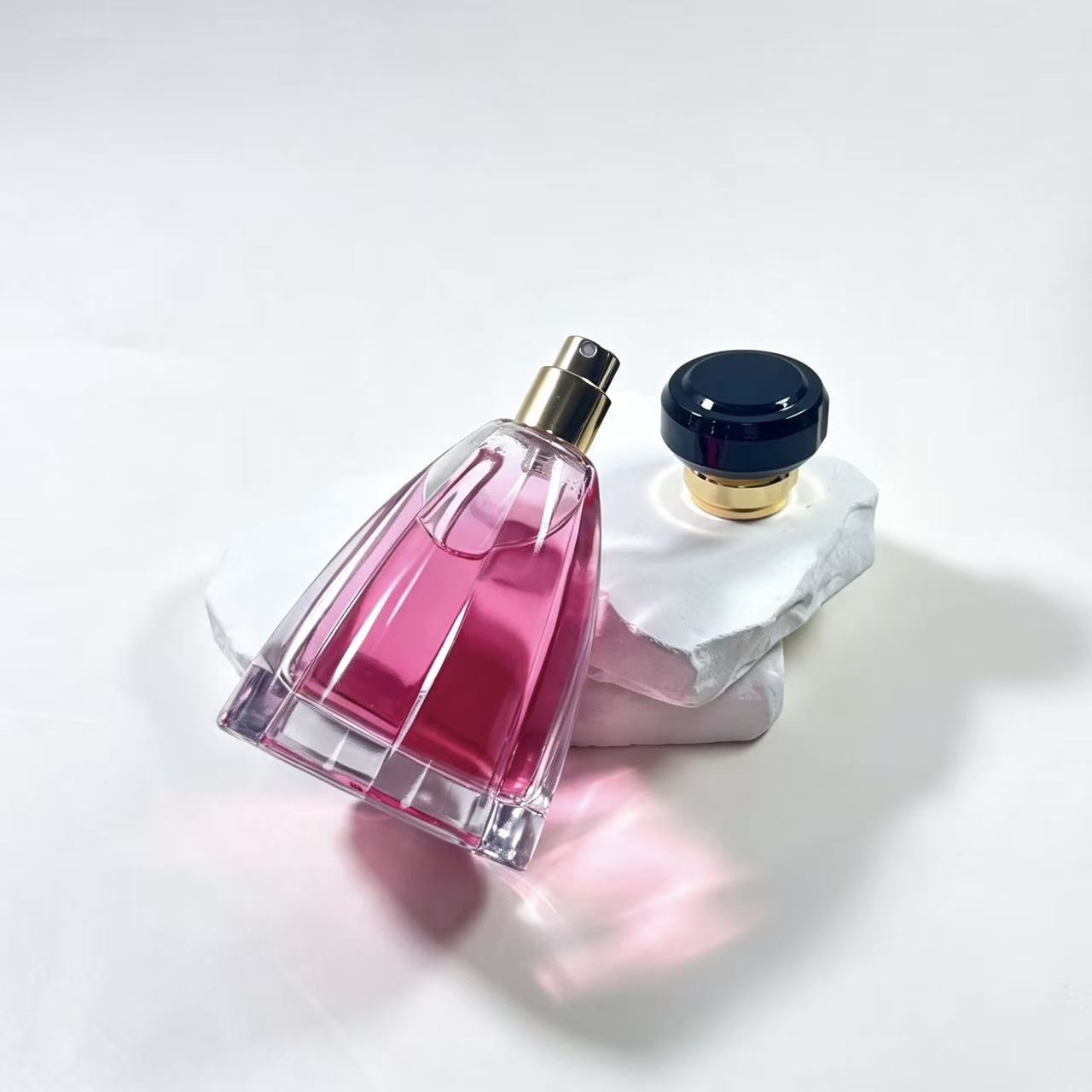 PERFUME BOTTLE