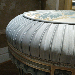 ,MY SHOP,French-Style Wooden Dressing Stool with Upholstered Seat for Bedrooms,foshan furniture factory,custom Furniture factory,china furniture factory