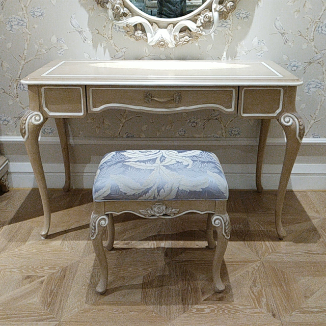 ,MY SHOP,French-Style Wooden Dressing Table with Hand-Carved Details,foshan furniture factory,custom Furniture factory,china furniture factory