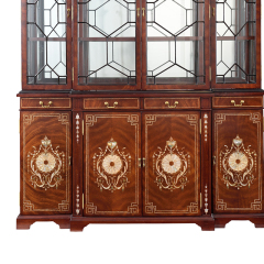 ,MY SHOP,Classic Glass Display Cabinet – Timeless Storage with Elegant Wood Detailing,foshan furniture factory,custom Furniture factory,china furniture factory