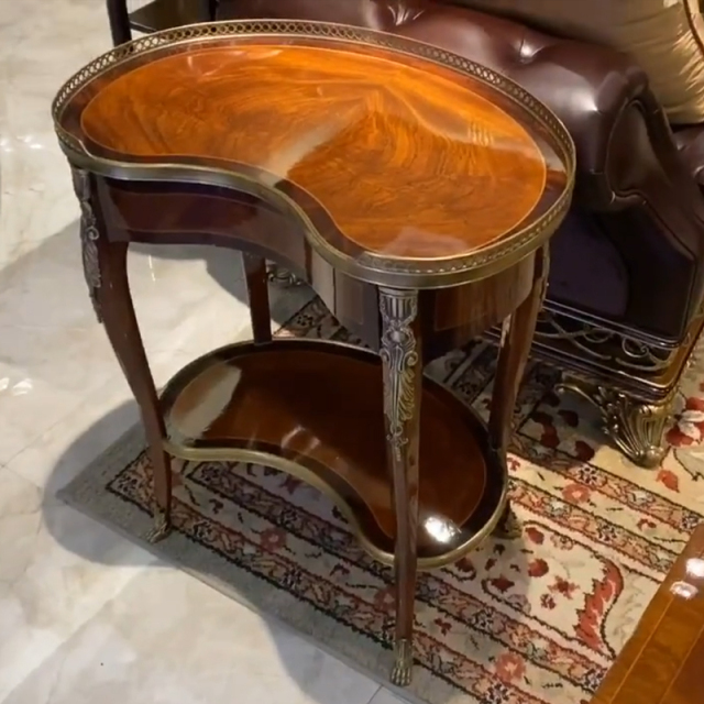 ,MY SHOP,Solid Wood Irregular End Table – Creative Design for a Unique British Classic Living Room Accent,foshan furniture factory,custom Furniture factory,china furniture factory