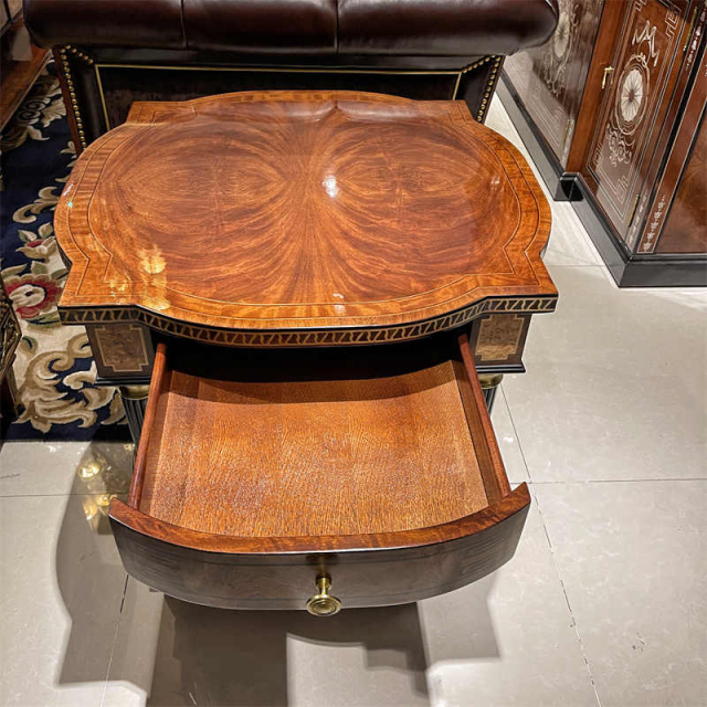 ,MY SHOP,British Solid Wood Corner Table – Timeless Design for Enhancing Living Room Functionality and Aesthetic Appeal,foshan furniture factory,custom Furniture factory,china furniture factory