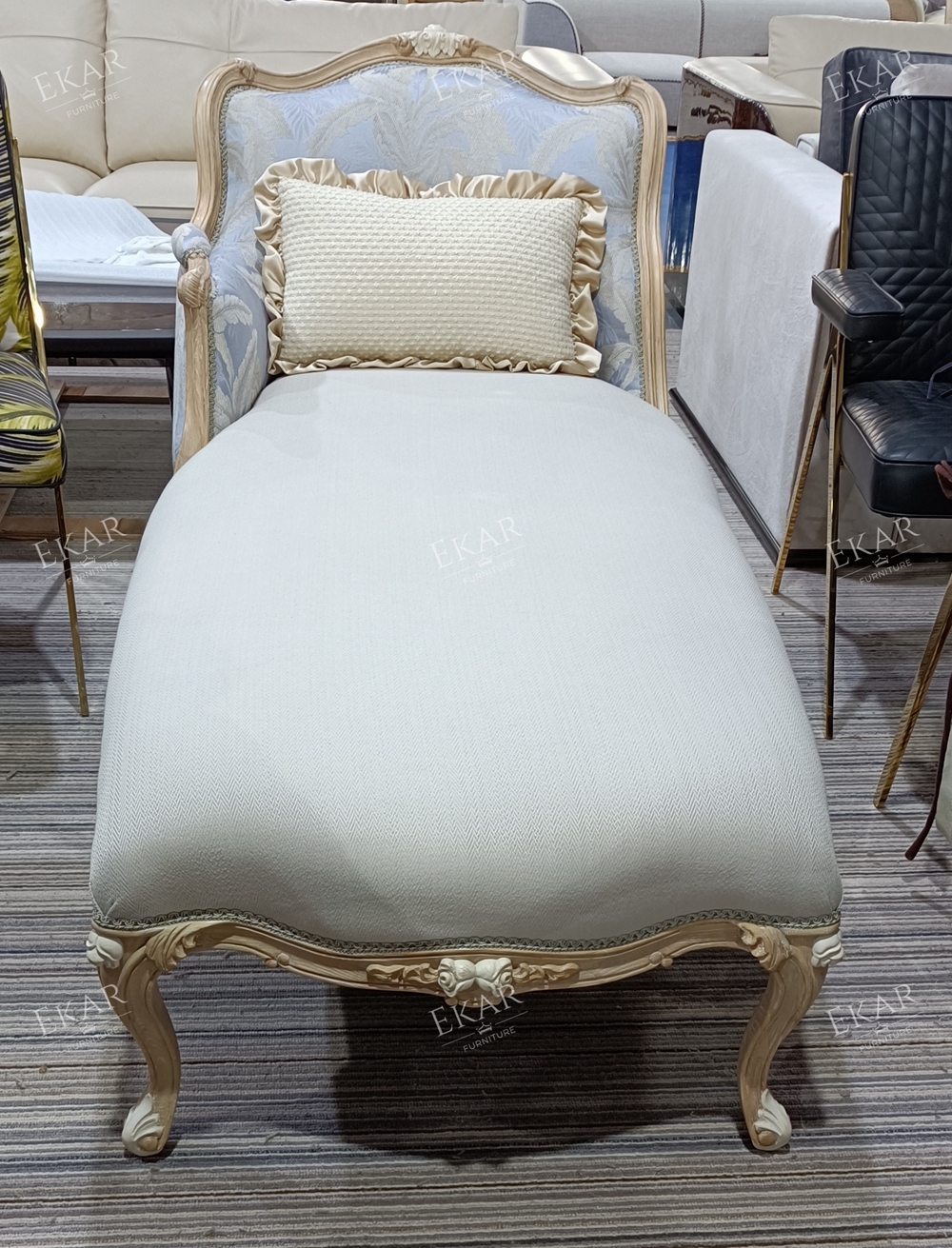 Wooden Frame Purple Fabric Lounge Chair Leisure Sofa,EKAR FURNITURE CO.,LTD,Wooden Frame Purple Fabric Lounge Chair Leisure Sofa,foshan furniture factory,custom Furniture factory,china furniture factory