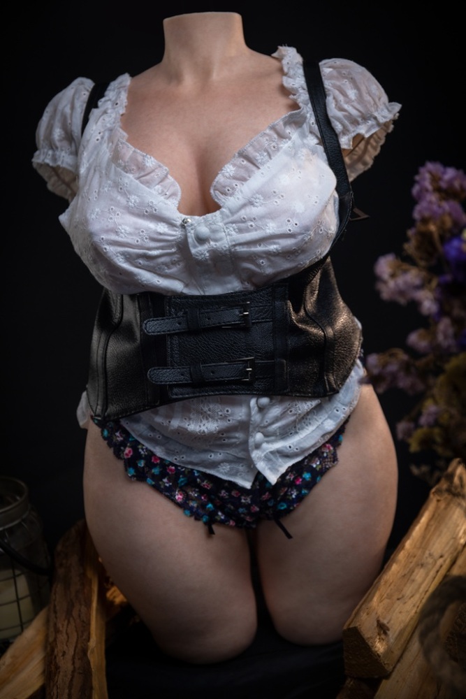 27.56LB BBW Sex Doll Silicone Sex Doll for Men LoveNestle Series Torso Medium Olivia LN-T-022 EVCAFD00045 [CA Stock]