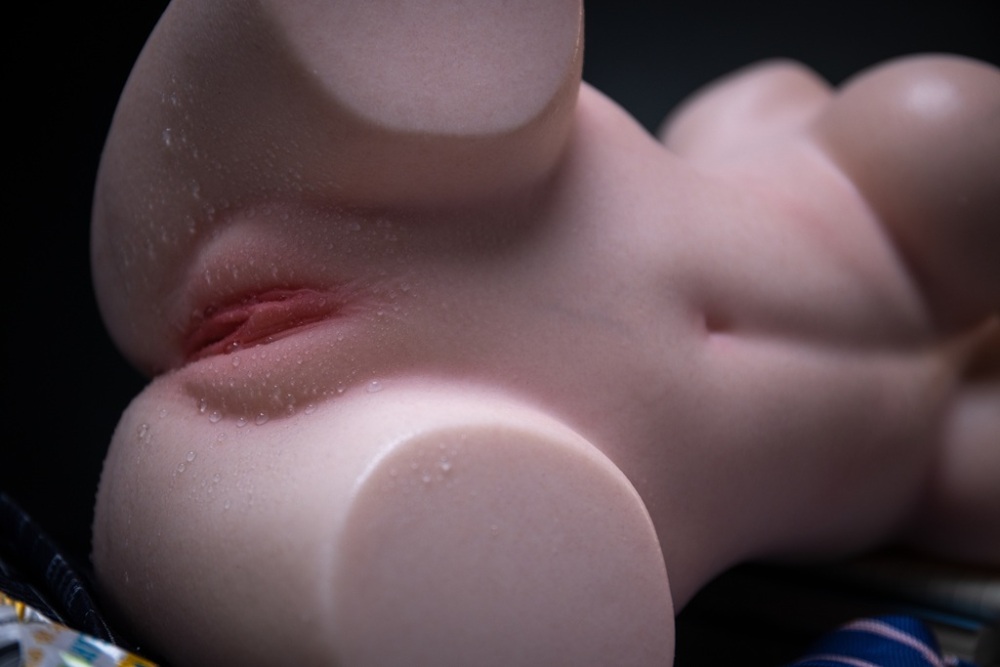 12.52LB Portable Mini Silicone Sex Doll for Beginners LoveNestle Series Torso Jasmine LN-T-011 EVUSFD00079 [US Stock]