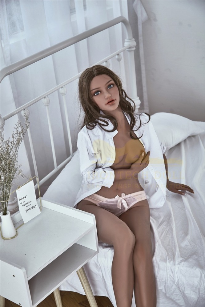 Irontech Doll TPE 156