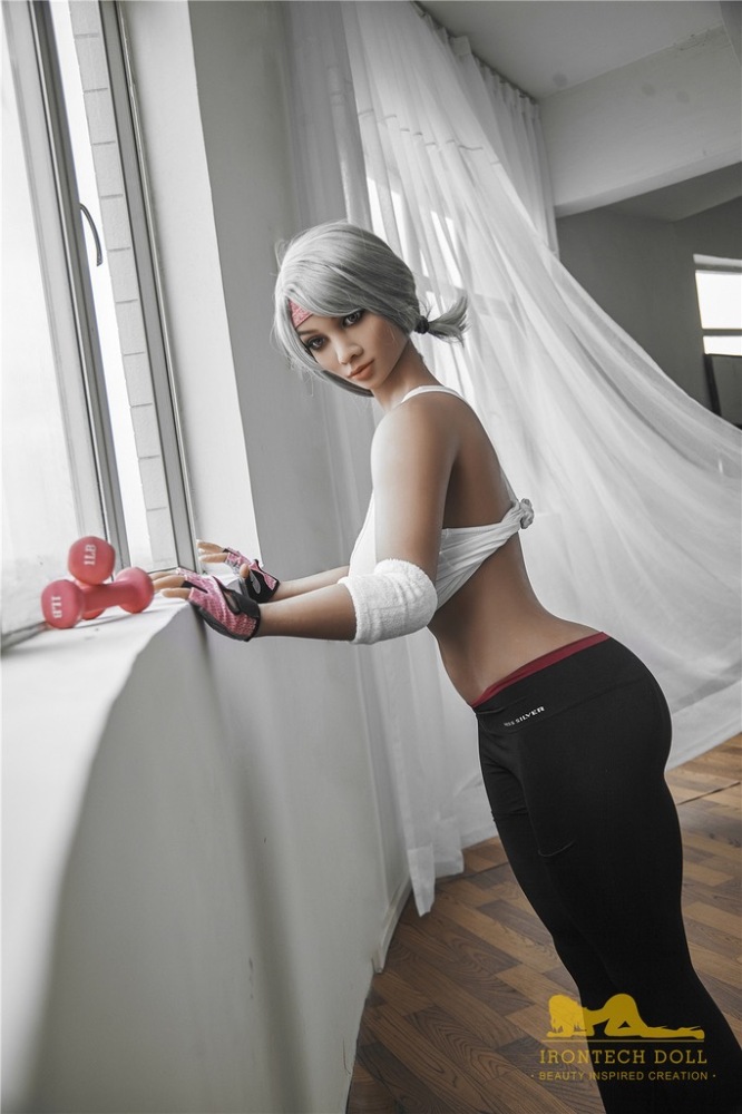 Irontech Doll Ayumi 158cm / 5ft2 TPE Custom Sex Doll