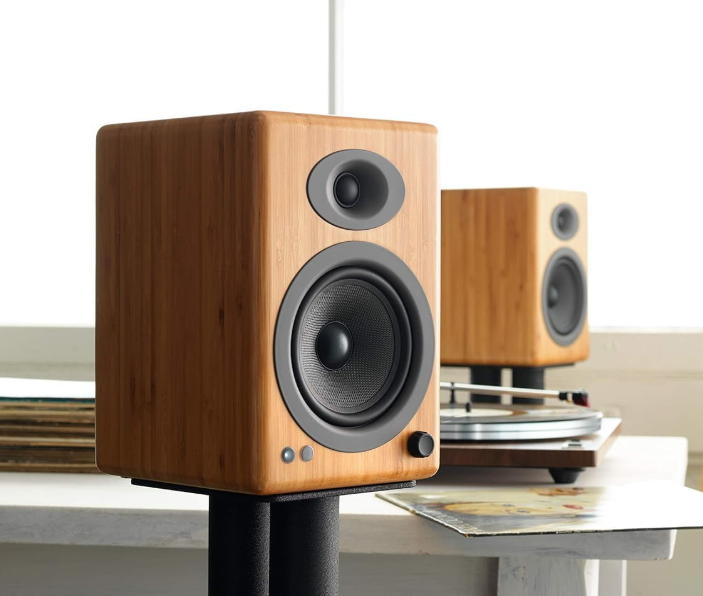 Audioengine A5 Powered Bookshelf Speaker - Advanced 150W Stereo Speaker for Music, Games, Turntable, Home Theater System - Powerful Studio Monitor