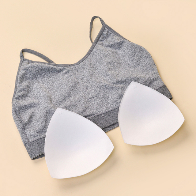 Fashionable Strappy Back Sports Bra Adjustable Straps Active Bra
