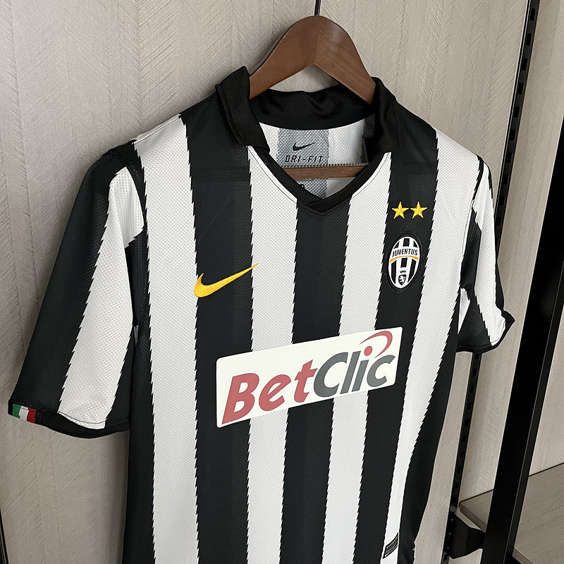 Retro 2010-11 Juventus home PIRLO DEL PIERO PEPE IAQUINTA Football jersey retro