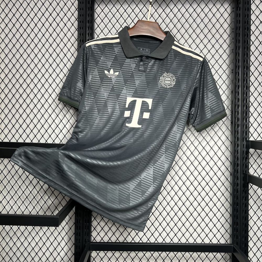 2024-25 Bayern Munchen Oktoberfest football jersey