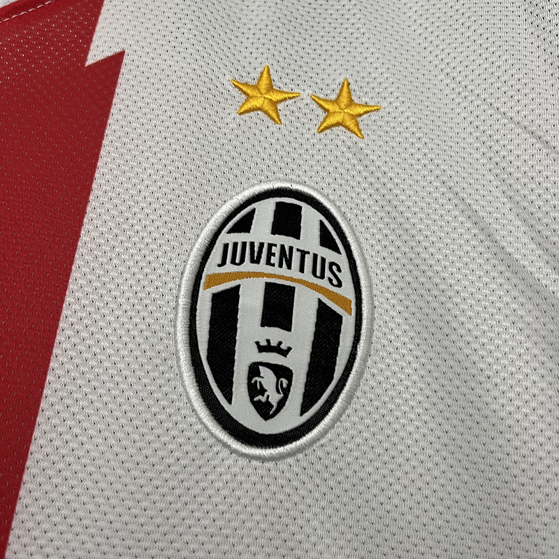 Retro 2010-11 Juventus Away Football jersey retro