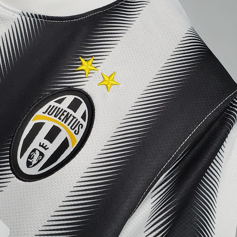 Retro 2011-12 Juventus home PIRLO DEL PIERO PEPE IAQUINTA Football jersey retro