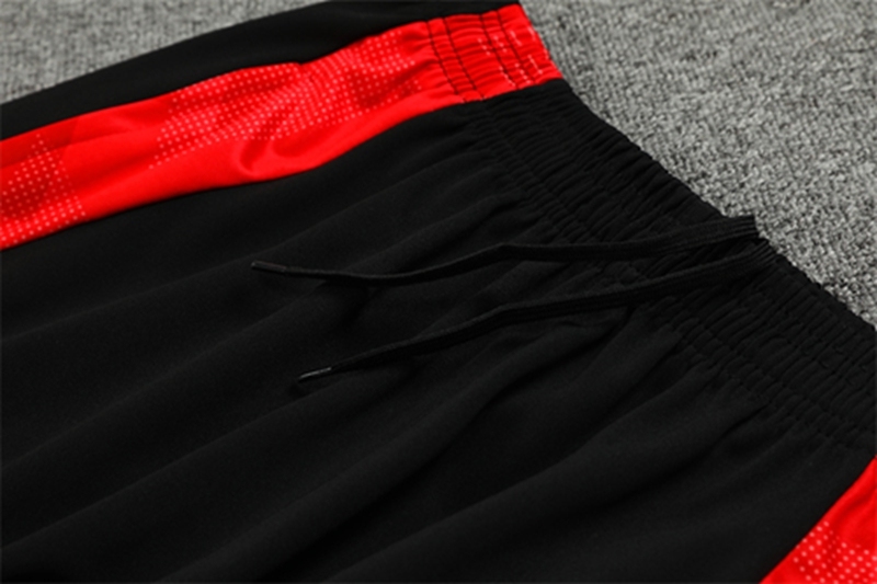 2024-25 Manchester United Red and Black Long Sleeve Training Suit