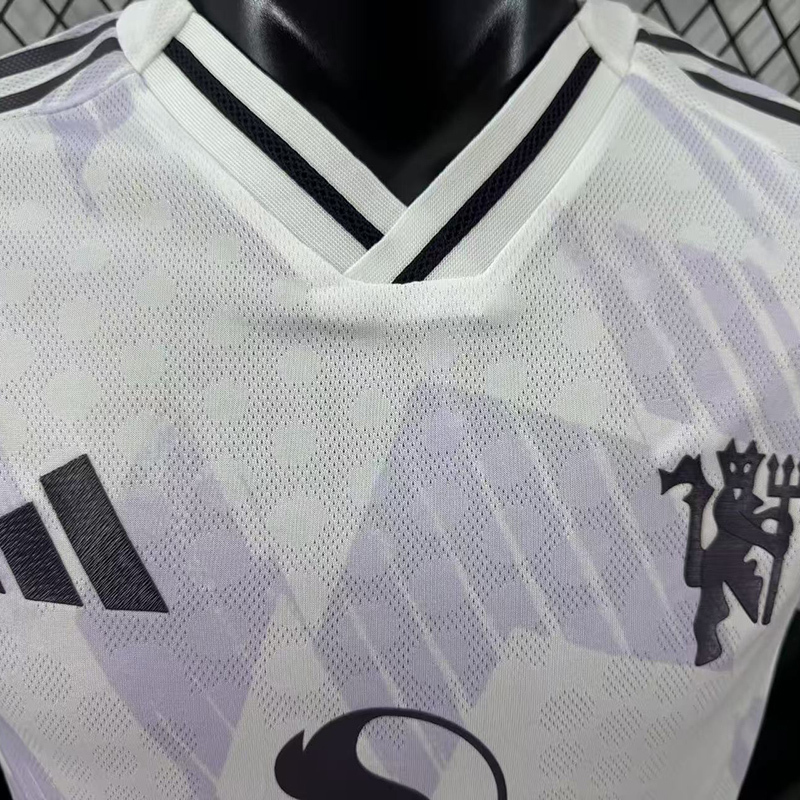 Player 2025-26 Manchester United Away Football jersey