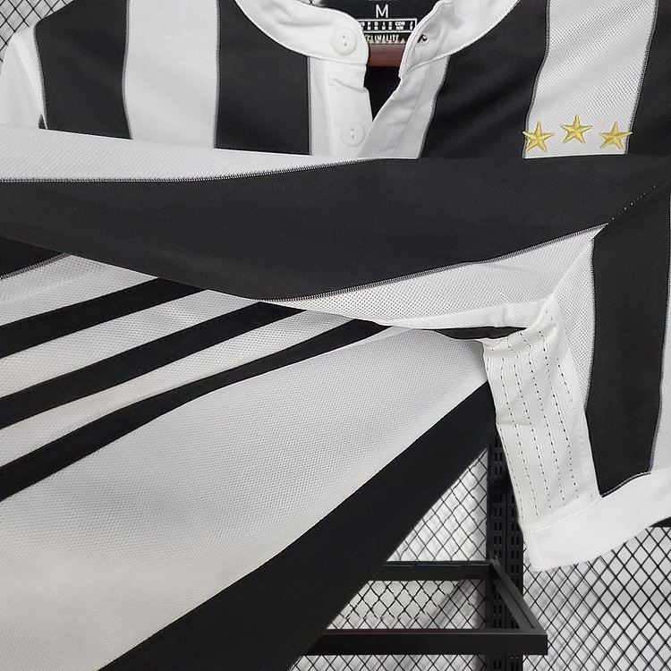 Retro 2017-18 Juventus home Higuian Khedira Bonucci Dybala Football jersey retro