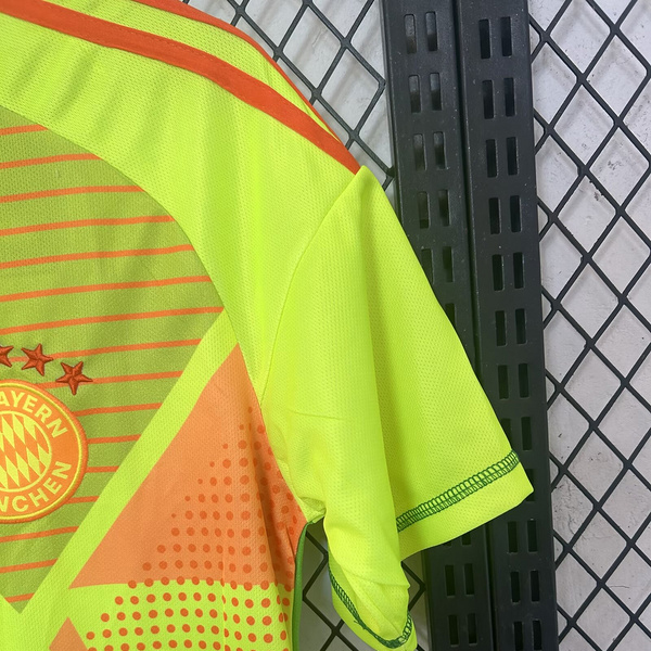 2024-25 Bayern Munchen Goalkeeper Football jersey