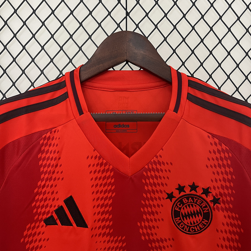 2024-25 Bayern Munchen Home Football jersey