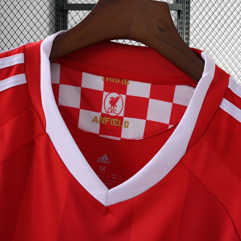 Retro 2008-10 Liverpool Home Football jersey retro