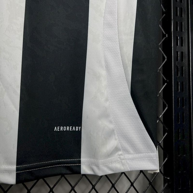 2024-25 Juventus home Football jersey
