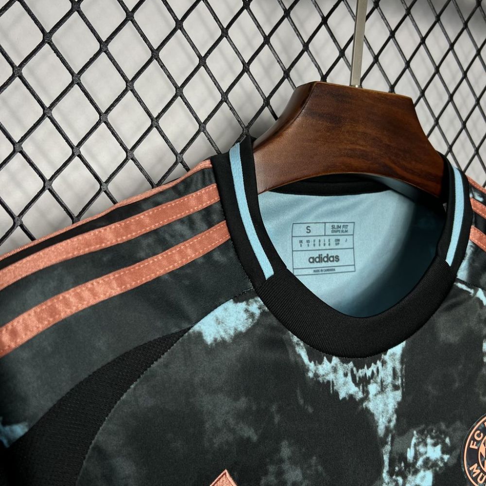 2024-25 Bayern Munchen Away football jersey