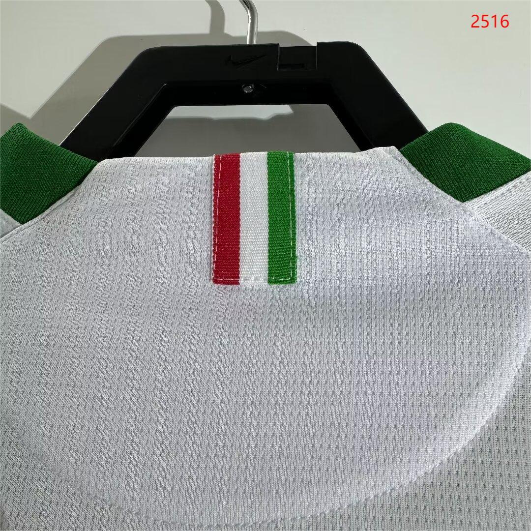 Retro 2006 Mexico Away football jersey Retro